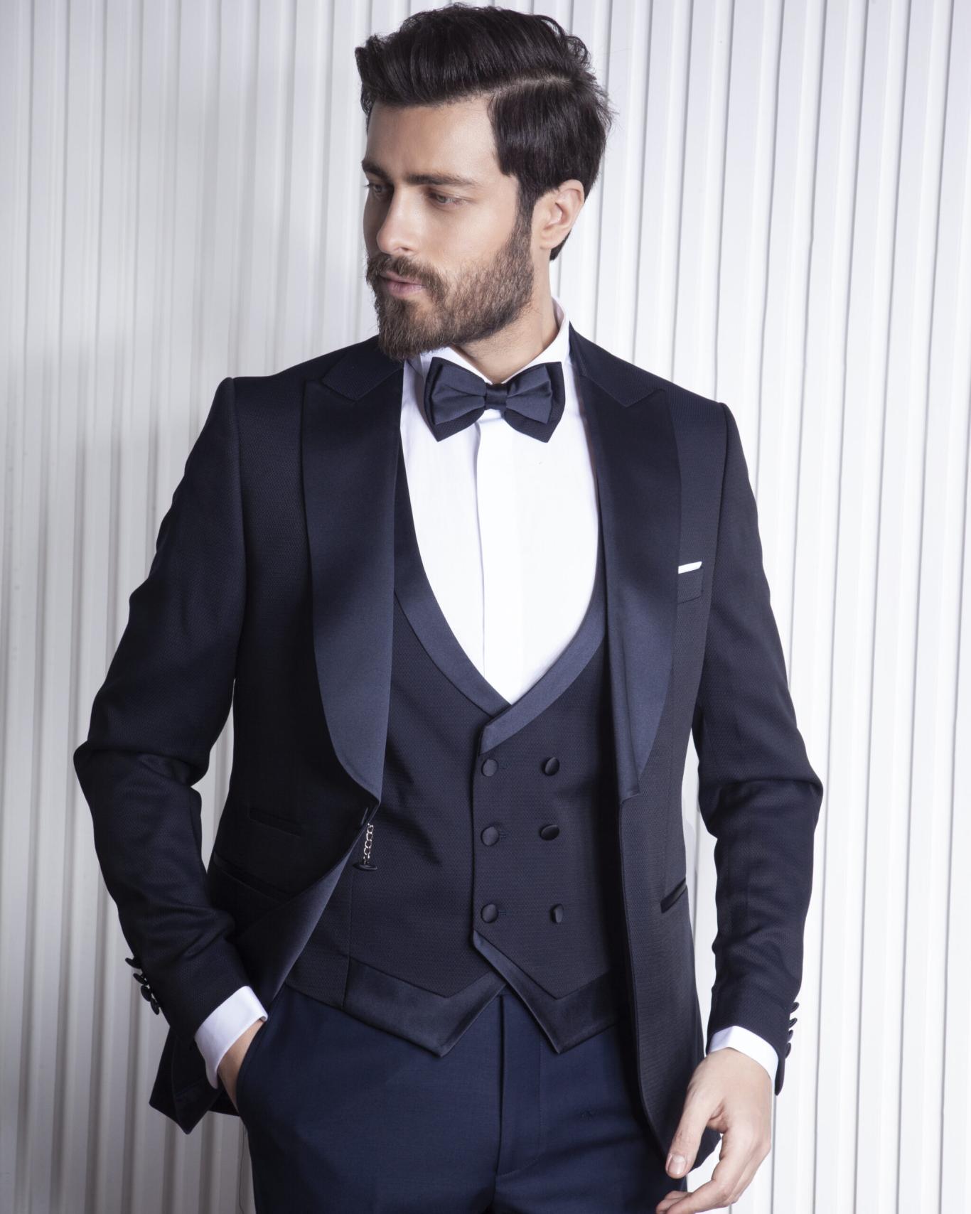 Toscana Tuxedo